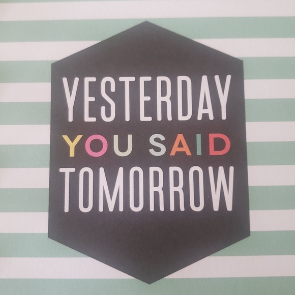 Meet your Posher! - Picture 3 of 8